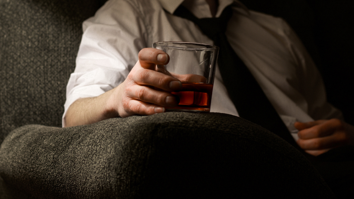Alkoholio priklausomybė: kaip ją atpažinti?