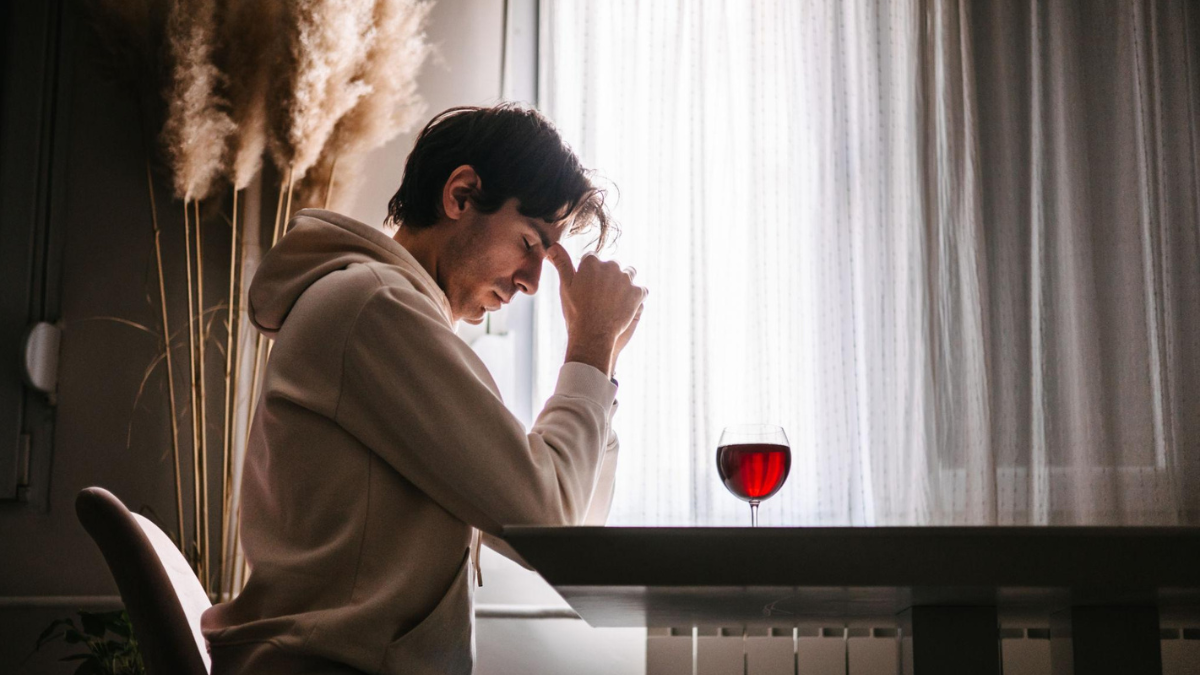 5 ženklai, kad alkoholis tampa problema